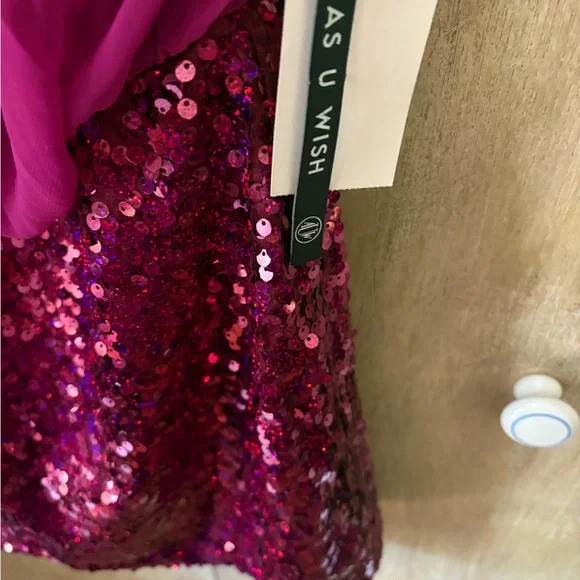 As You Wish Magenta one-Shoulder Sequin Party Mini Dress size Small NWT - Picture 2 of 6